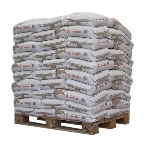 Granulés de bois 100 % résineux 6 mm – Palette de 70 sacs de 15 kg